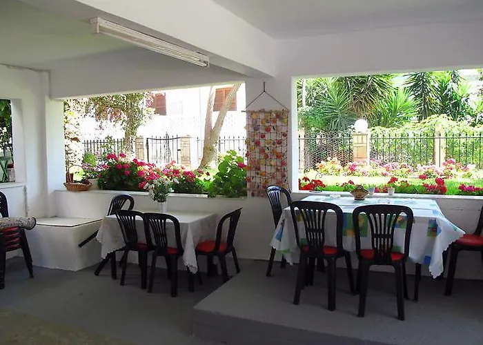 Stella * 新马尔马拉斯